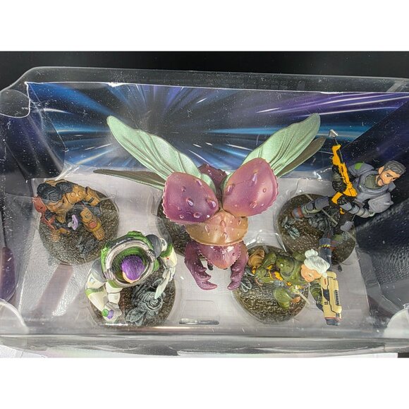 Disney Pixar Lightyear Action Figure Playset Buzz Lightyear Collectible Toy - Picture 4 of 13